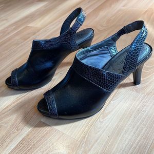 Black Peeptoe Kitten Heels Size 6